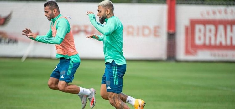 O que o Flamengo está fazendo para tentar golear o Grêmio outra vez?