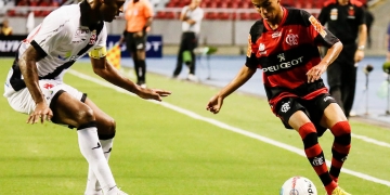 Rafinha fará falta em campo e fora dele