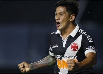 Após garantir a vitória do Vasco, Cano é chamado de ‘Máquina de Gols’ e pode ter título inédito