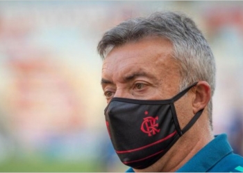 Torrent fica irritado, começa a fazer exigências e clima esquenta no Flamengo