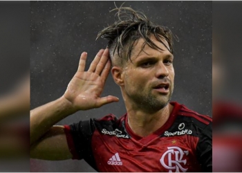 Flamengo: Diego comenta estratégia de Dome e faz cobrança dos demais jogadores