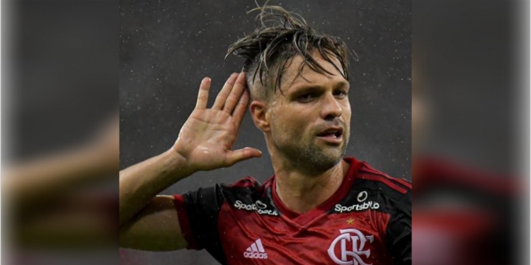 Flamengo: Diego comenta estratégia de Dome e faz cobrança dos demais jogadores
