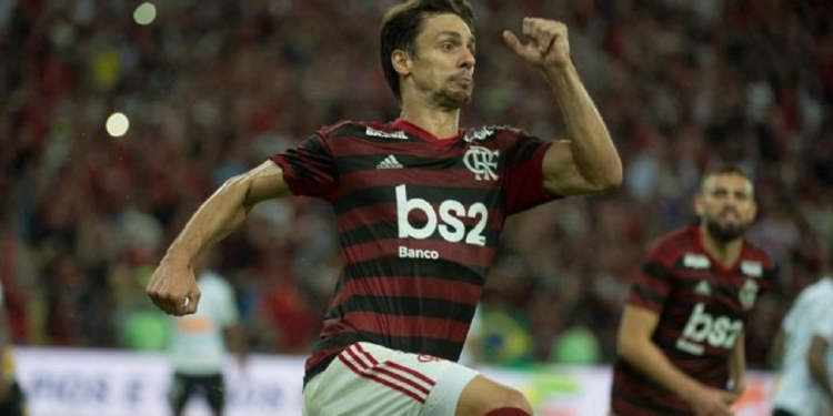 Dome não poupa ninguém e agora deve colocar Rodrigo Caio em esquema de rodízio