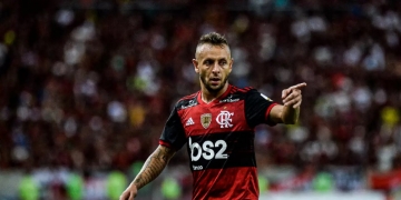 Rafinha exalta Domènec e relembra o golpe com a saída de Jorge Jesus