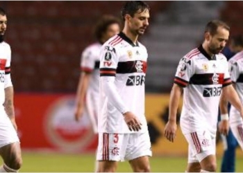Flamengo fica isolado e não sabe se irá vencer a próxima partida ou se será humilhado novamente