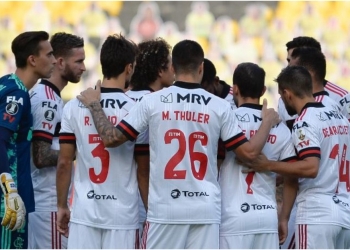 Flamengo tem ‘semana maluca’ e chega ao Brasil com problemas urgentes para resolver