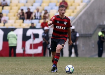 Surto de Covid-19 no Flamengo é desesperador, até substituto do Sub-20 testou positivo para o coronavírus