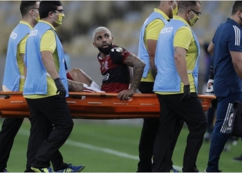 Lesão de Gabigol é culpa do destino ou do gramado do Maracanã? A nova polêmica no Flamengo