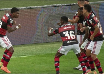 Lincoln vai do inferno ao céu e Flamengo decide se o jogador será ou não emprestado