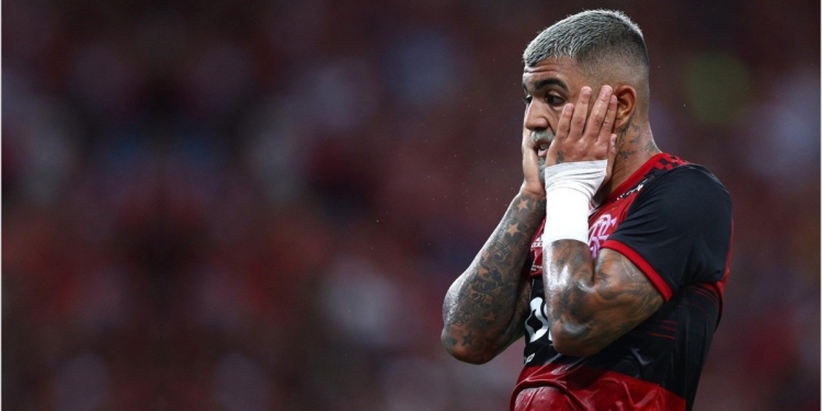 Confira as fotos do treino especial de Gabigol; jogador fez emocionante desabafo