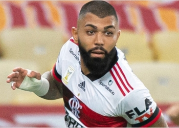 Gabigol recebe apoio da torcida do Flamengo após publicação misteriosa nas redes sociais