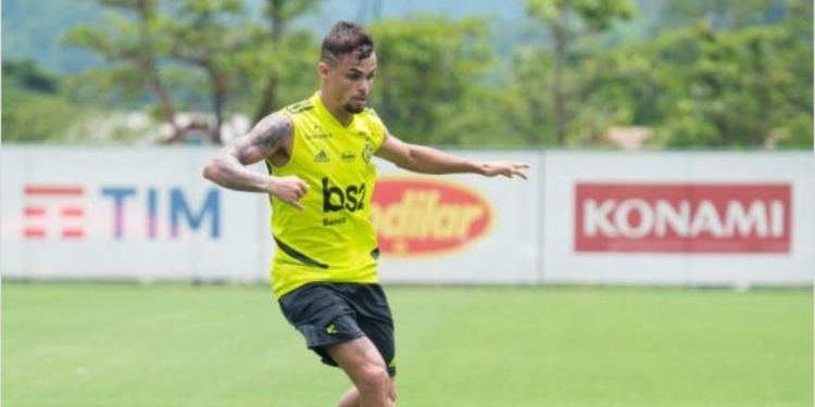 Dome poderá fazer novas mudanças hoje e Michael ter chance no ataque do Flamengo