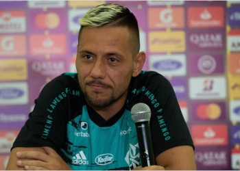 Flamengo acerta com Diego Alves todos os detalhes para renovação de contrato