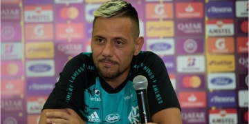 Flamengo acerta com Diego Alves todos os detalhes para renovação de contrato