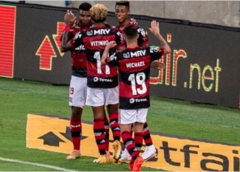 Conselho do Flamengo não aprova uniforme que a Adidas sugeriu para 2022
