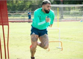 A situação de Rodrigo Caio, Arrascaeta, Gabigol e Diego no Flamengo; time joga neste domingo