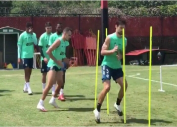 Flamengo pode ter importante reforço contra o São Paulo, Rodrigo Caio já treina com o elenco