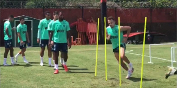 Flamengo se prepara para nova maratona de jogos; calendário de novembro será apertado