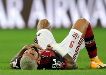 Gabigol completa 10 jogos como desfalque no Flamengo e enfrenta a pior lesão da carreira