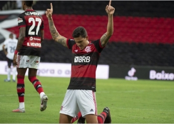 Vídeo dos melhores momentos: Flamengo vence Athletico-PR e avança na Copa do Brasil