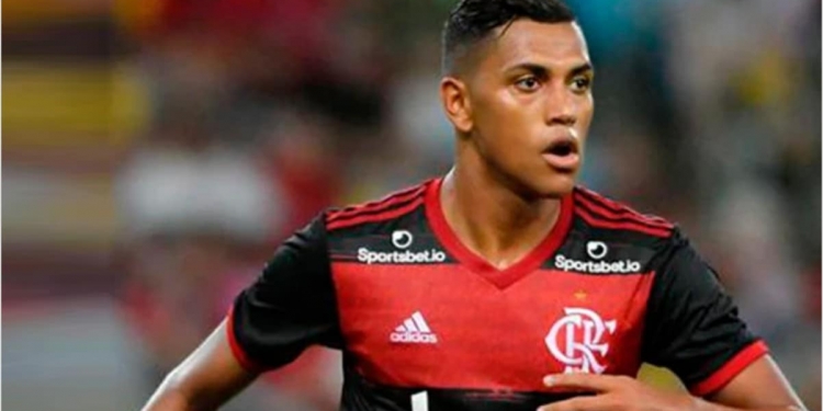 Flamengo busca uma forma de garantir a permanência de Pedro Rocha e pode ter três alternativas