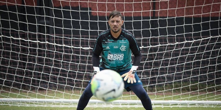 Renovação de Diego Alves pode estar bem perto de ter desfecho negativo