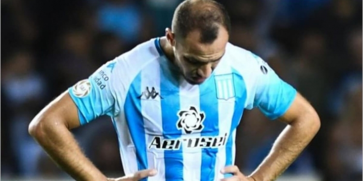 Um dos melhores jogadores do Racing está lesionado e não deve enfrentar o Flamengo pela Libertadores