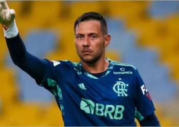 Flamengo poderá contratar o jogador Renan Ribeiro, do Sporting, caso Diego Alves deixe o clube
