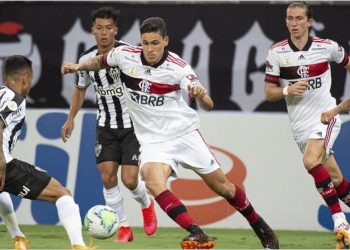 Melhores momentos de Atlético-MG 4 x 0 Flamengo: torcida rubro-negra quer Dome fora