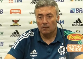 Domènec Torrent quebra o silêncio e fala sobre possível demissão do Flamengo após nova goleada