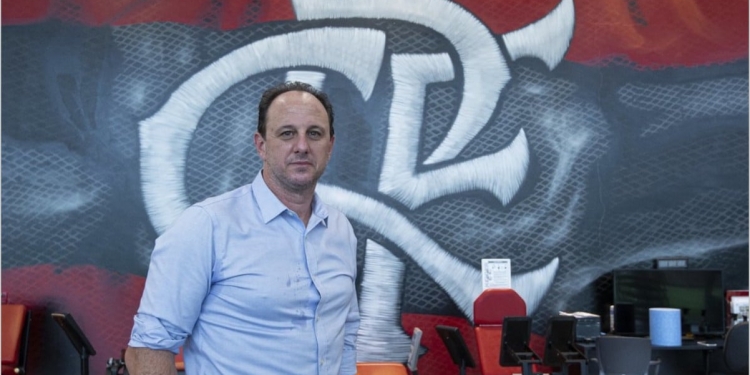 Saiba o salário de Rogério Ceni no Flamengo, duração do contrato e todos os detalhes