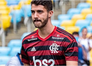 Crise no Flamengo: Gustavo Henrique comete erros que facilitam os gols dos adversários