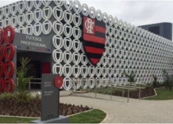 Rogério Ceni mergulha no trabalho e vai morar no Ninho do Urubu para se adaptar logo ao Flamengo