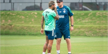 Arrascaeta volta a treinar após lesão e poderá reforçar o Flamengo no jogo contra o São Paulo