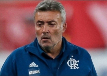 Demissão de Domènec Torrent chega a quase 1 milhão de interações no perfil do Flamengo no Instagram