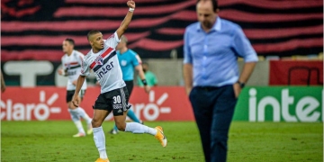 Flamengo ‘entrega’ vitória para o São Paulo e rubro-negro tem um novo grande problema pela frente