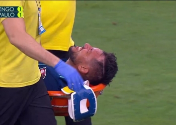 Estado de saúde do goleiro Diego Alves é atualizado; Ceni é comunicado sobre situação do atleta no Flamengo