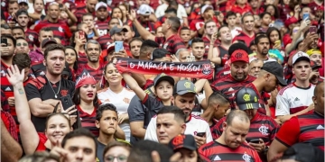 Torcida do Flamengo poderá ter muitas felicidades na partida contra o Atlético-GO pelo Brasileirão