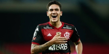 Pedro está próximo de deixar o Flamengo para retornar à Fiorentina; notícia deixa imprensa italiana em polvorosa