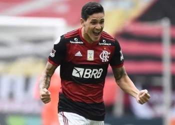 Flamengo tenta negociar a compra de Pedro em seis parcelas; retorno para a Itália está sendo ventilado