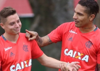 Ex-Flamengo se envolve em confusão após ser criticado por um internauta; ‘Sua mãe’