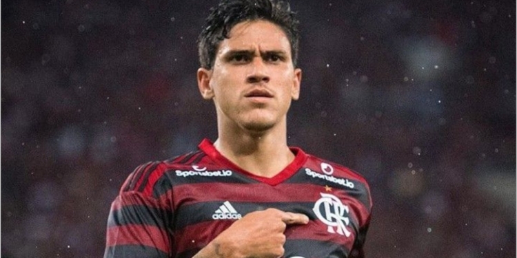 Pedro pode ser mais um desfalque no Flamengo, para desespero de Rogério Ceni