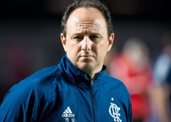 Rogério Ceni usa tom de sinceridade para colocar o dedo na ferida ao falar sobre principal problema do Flamengo