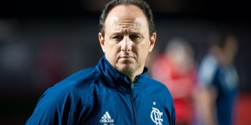 Rogério Ceni usa tom de sinceridade para colocar o dedo na ferida ao falar sobre principal problema do Flamengo