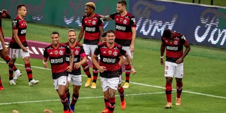 Diretoria do Flamengo prega ‘respeitar má fase’ e aposta todas as suas fichas para a noite deste sábado