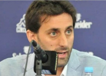 Milito, diretor do Racing, deixa o cargo às vésperas da partida contra o Flamengo pela Libertadores
