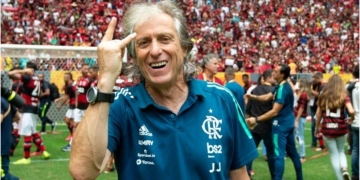 Jorge Jesus comemora conquista da Libertadores com o Flamengo e diz que foi ‘uma das mais importantes da carreira’