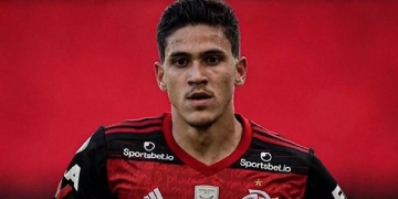 Diretoria do Flamengo rompe o silêncio e entrega detalhes da negociação pela compra de Pedro junto aos italianos
