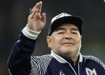 Morre o ex-jogador Diego Armando Maradona, aos 60 anos, na Argentina