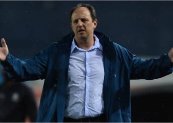 Rogério Ceni fica assustado com problema que continua acontecendo no Flamengo e teme o pior